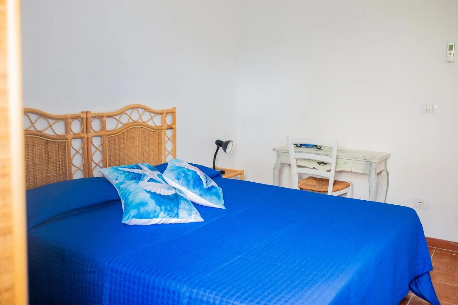 Falco In Pietra Palma di Montechiaro Bed & Breakfast