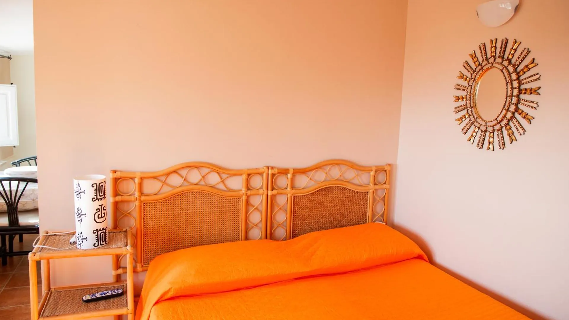 Falco In Pietra Palma di Montechiaro Bed & Breakfast